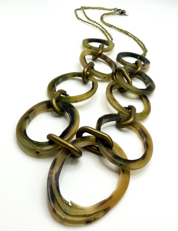 Green Tortoiseshell Effect Large Ring Necklace – … - image 2
