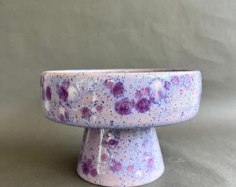 Alzata per dolci in ceramica fatta a mano – Smalto cristallino viola – Piatto con piedistallo da 17 cm – Espositore per dessert unico