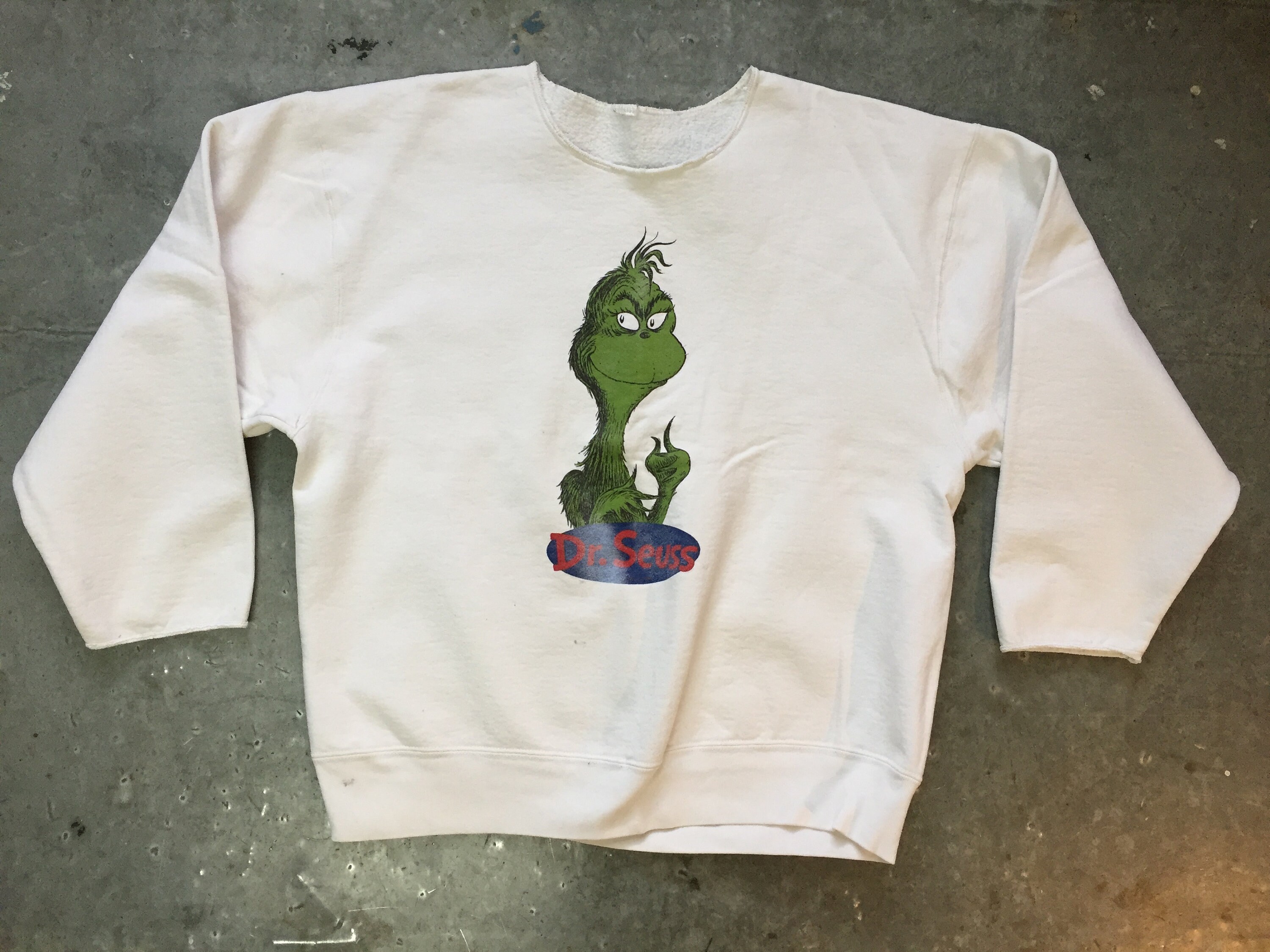 Vintage grinch sweatshirt deals