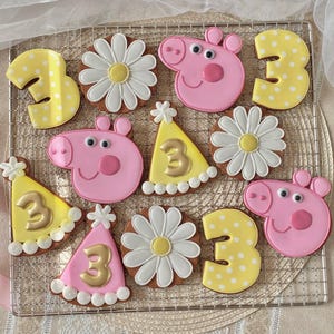 Peppe Pig 2 DOZEN. Party favor, boy/girl gift. Flower & Character. Birthday Treats
