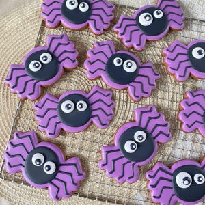 Spooky Spider 1 DOZEN Handmade Halloween  Cookies. Party favor Royal Icing