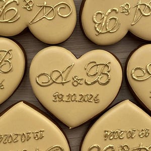 Personalisierte 2 DUTZEND Hochzeitsherzkekse - Initialen & Datum Benutzerdefinierte Zuckerkekse