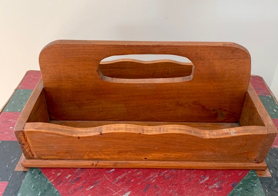 アンティークウッドトレイまたは食器キャリアコンパートメントトレイ