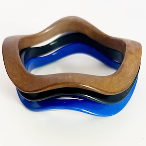 Vintage Brown Blue and Black Wavy Bangle Bracelet Set of Three