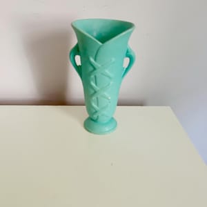 Vintage Abingdon USA Vase Lace Cuff 445 Vase Matte Aqua Glaze Rare