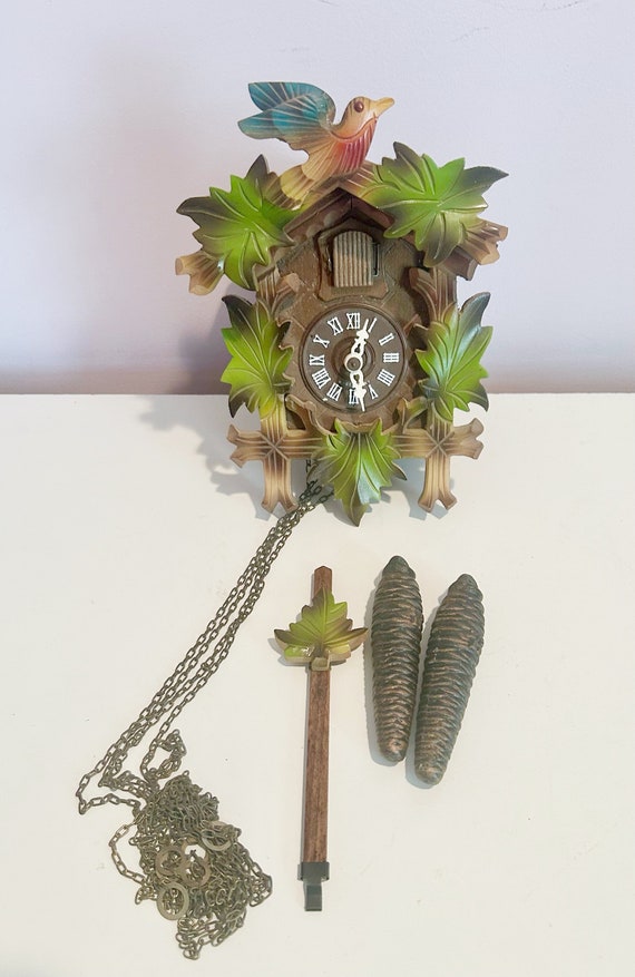 Black Forest Vintage Cuckoo Clock Antique Black Forest Cuckoo Clock