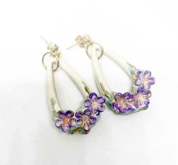 Lilac Flowers Teardrop Celluloid Earrings