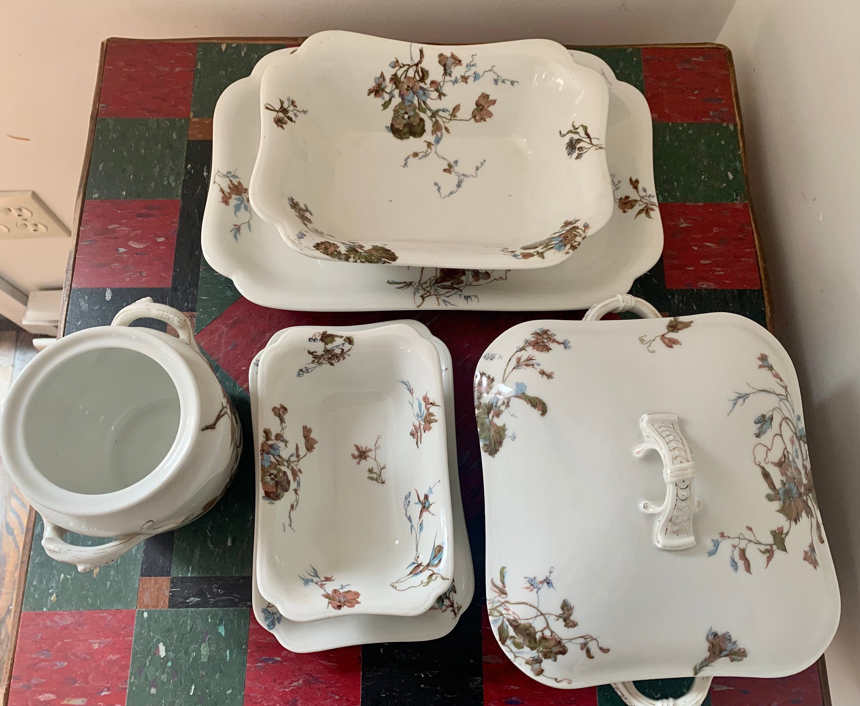 Antique Limoges Haviland Old Blackberry Covered Tureen & Serving