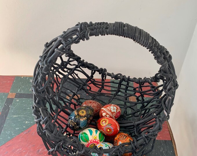 Vintage Large Black Wicker Egg Basket Carrying Egg Basket With Etsy