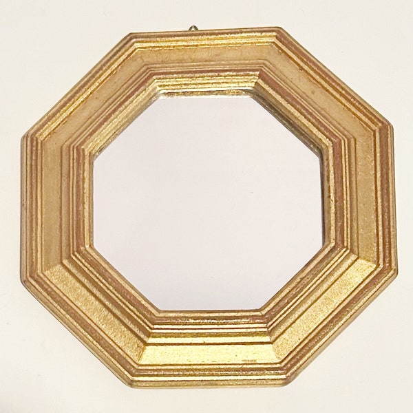 Italian Florentine Wood Gold Octogon Mirror