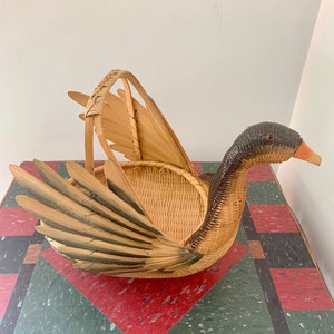 Vintage Swan Woven Basket Zhejiang Shanghai Handicrafts Folk Art