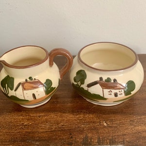Vintage Mottoware Torquay Pottery Creamer Sugar Pedestal