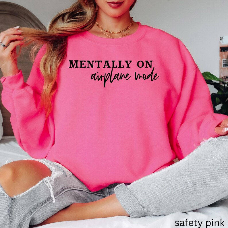 Mentally on Airplane Mode Sweatshirt | Travel Quote Crewneck 画像 4