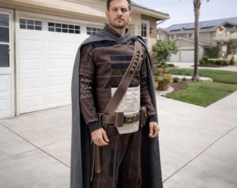 Din Djarin Mandalorian Flight Suit Set | Star Wars Cosplay Undersuit with Belt, Holster & Cape