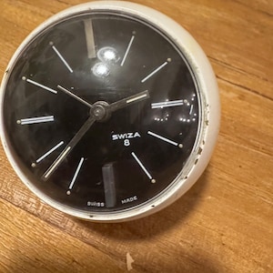 Vintage Swiza 8 Swiss Made Desk Clock – Mid-Century Modern Black Dial, Collectible Mechanical Timepiece