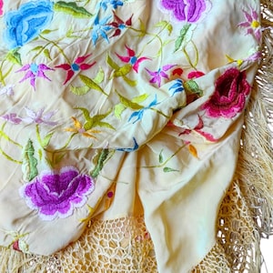 Rare 1930s Vintage Spanish Silk Piano Shawl | Hand-Embroidered Manila Shawl | Antique Bridal Flamenco Wrap with Long Fringe
