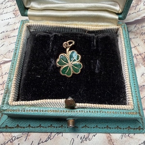 Glücksklee Glücksbringer - schöne Punzierungen 1,2 g 11 mx11m ca