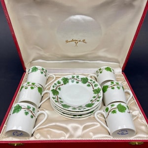 Set of 6 Paris Porcelain Coffee Cups and 5 Saucers, Ivy Pattern