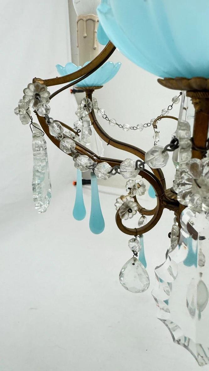 Petit Lustre Italien Vintage Années 50 - Laiton, Opaline Bleue Et Pampilles