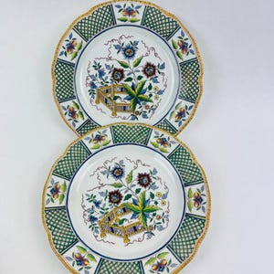 Set of 2 Sarreguemines dessert plates, Montmorency model