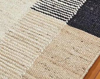 Alfombra de pasillo con retazos neutros, alfombra de yute y algodón hecha a mano, alfombra minimalista beige y negra, alfombra de pasillo boho de tejido plano, alfombra rústica para pasillo.