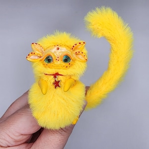 Handgemachte Kunstpelz Axolotl Miniatur: Polymer Clay Sammlerstück
