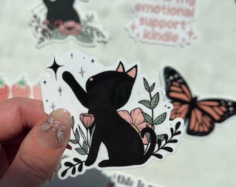 Pegatina de gatito negro floral / Pegatina de gato resistente al agua / Pegatina para Kindle / ¡Para portátiles, Kindles, diarios, estuches y mucho más!