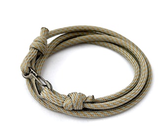 Yosemite Climbing Rope Bracelet: Adjustable Paracord Carabiner