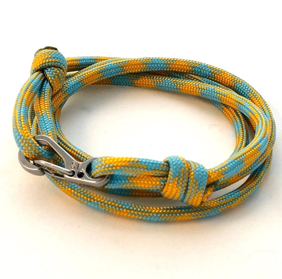 Surfer Paracord Bracelet climbing Jewelry Men Women  adjustable minimalistic carabiner climbing rope, camo camouflage