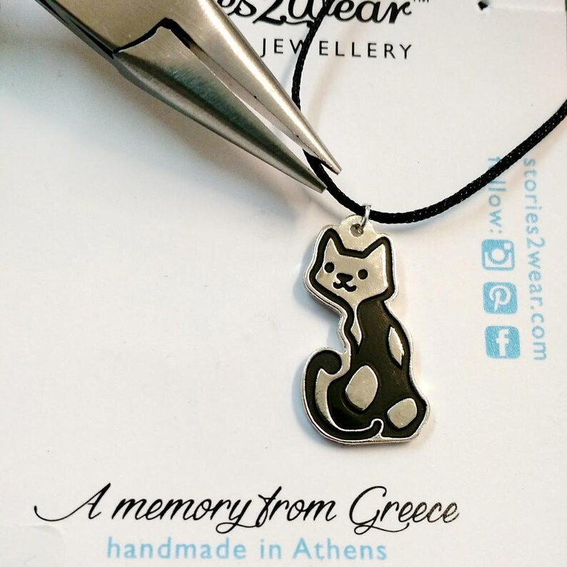 Griechische Katze Halskette / Stray Cat Anhänger / Katze Souvenir / Geschenk für sie / Save a stray Halskette / Griechisches Design / Tierschmuck Bild 3