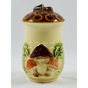 Vintage Mushroom Salt or Pepper Shaker Japan Ceramic Super Cute