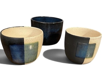 Handgjorda Studio Pottery Keramiska Skålar Set med 3 Blå Kräm Wabi-Sabi Dekor NICE