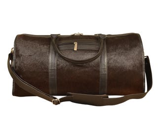 Handcrafted Cowhide Leather Duffel Bag: Travel Weekender, Gym Carry-On