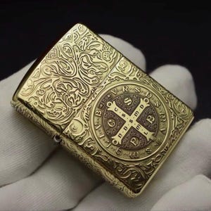 Konstantin Zippo Feuerzeug mit Gravur: Benedikt Kreuz, Gold Finish