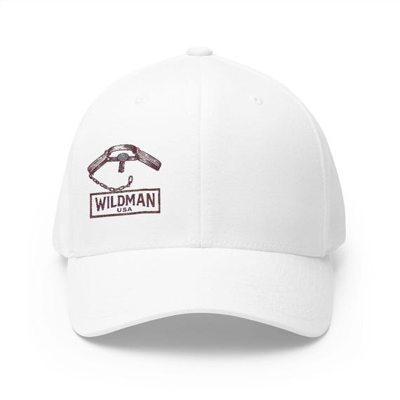 Closed-Back Structured Cap (Embroidery)