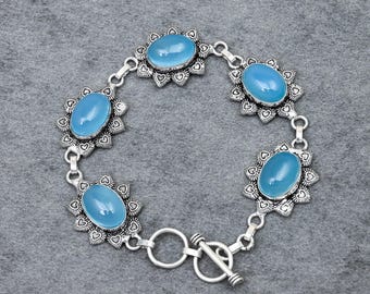 Armband aus blauem Chalcedon, handgefertigtes Armband mit Herzrahmen und Edelstein