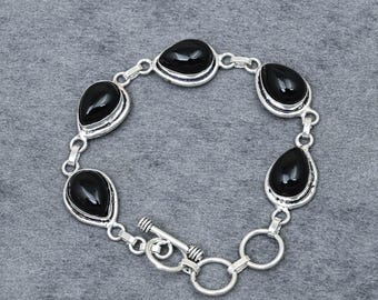 Armband aus Neusilber mit schwarzem Onyx, tropfenförmiges Gliederarmband mit schwarzem Edelstein, Boho-Armband aus Neusilber mit Knebelverschluss, handgefertigtes Schmuckgeschenk