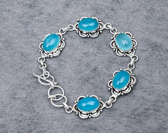Blaues Chalcedon-Armband aus Neusilber, Antik-Finish, Boho-Schmuck mit Blumenmuster, handgefertigtes Knebelarmband, Geschenk für Mama