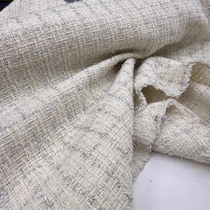 Vitt silverglittrigt tweedtyg - Lyxig bomullsblandning för jackor, klänningar och kjolar (150 cm)