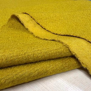 Tejido de lujo de tweed bouclé 100% lana color amarillo mostaza para abrigos, chaquetas y textiles para el hogar (150 cm/59").