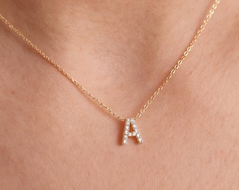 Personalisierte Initialen-Halskette, 18-karätige Gold-Zirkonia-Buchstabenkette, zierlicher Buchstabenanhänger, ideales Geschenk zum Geburtstag, Jahrestag oder zu Weihnachten