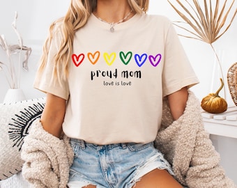 Camiseta de Mamá Orgullosa, Camiseta de Mamá Aliada LGBTQ, Camiseta de Orgullo Arcoíris, Camiseta de Mamá Solidaria, Camiseta del Mes del Orgullo, Regalo de Mamá "El Amor es Amor"