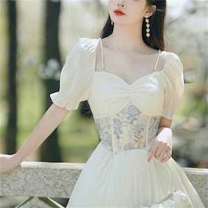 Französisches Perlen-Slipkleid, elegantes Prinzessinnenkleid mit Gürtel, Vintage Ölgemälde-Feenkleid, viktorianisches Ballkleid, Cottagecore Milchmädchenkleid