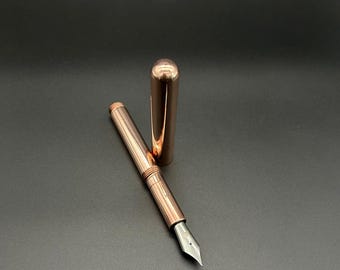 Pluma estilográfica Daphne Signature de cobre