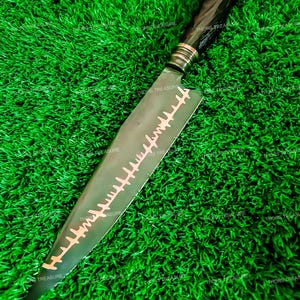 Hand Forged Damascus Steel Chef Knife: Kitchen & Outdoor Use
