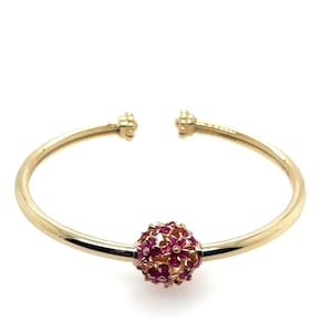 14k Yellow Gold Bangle: Purple Enamel Flower Design