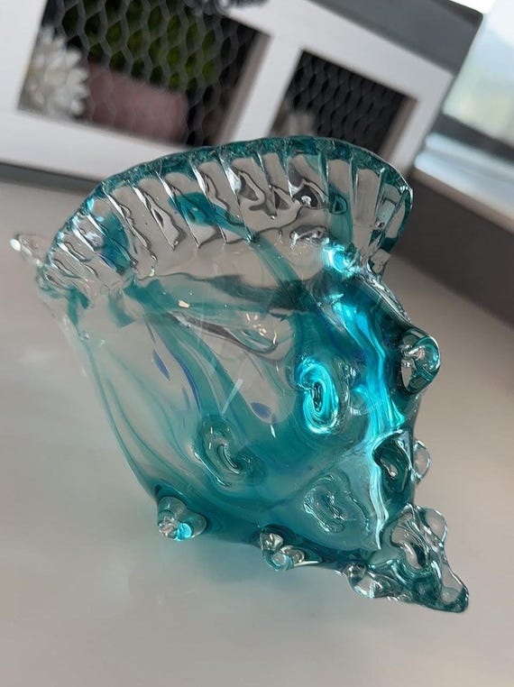 手吹きガラスの巻貝の置物 - シーグラスアート彫刻 - Etsy 日本