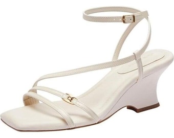 Sandalias Cait de Coach para mujer, color rosa, punta cuadrada abierta, talla 9