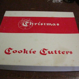 Boxed Set Vintage Christmas Cookie Cutters Red Plastic 1950s  Etsy