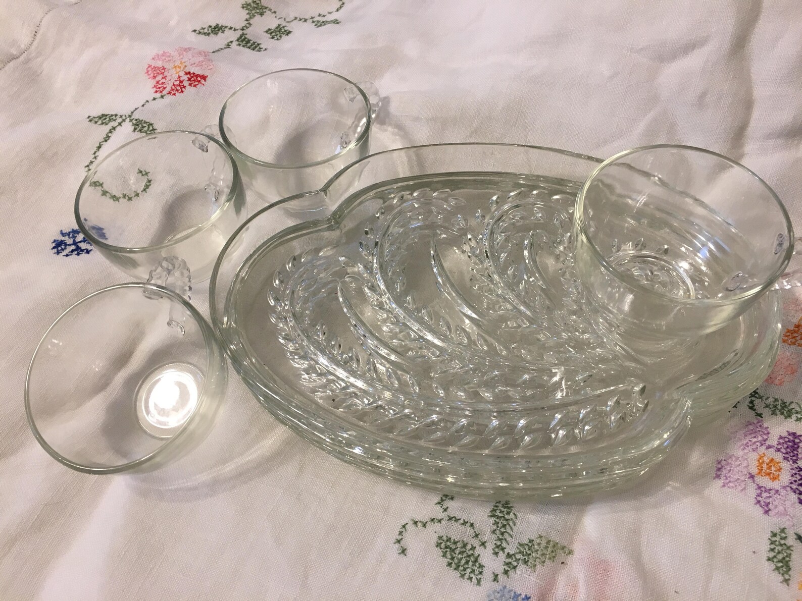 Set of 4 Federal Glass Snack/patio Set With Teacups Etsy